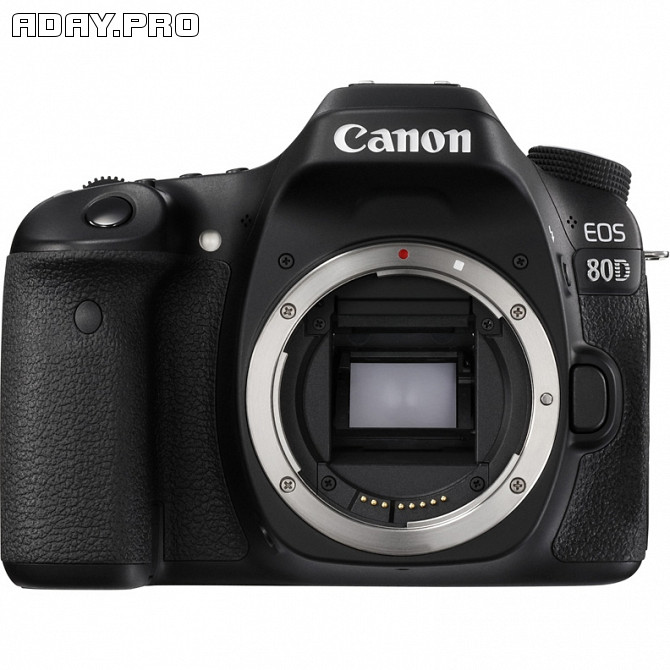Фотоаппарат Canon EOS 80D Body Москва - изображение 1