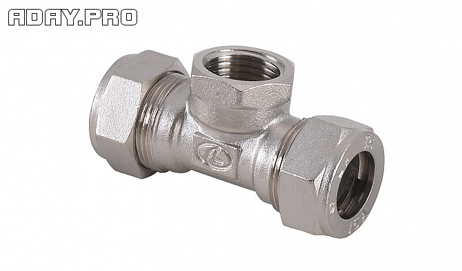 Тройник T/S 25x3/4x25 внутренняя резьба никелированный Lavita для гофрированной трубы Екатеринбург - изображение 1
